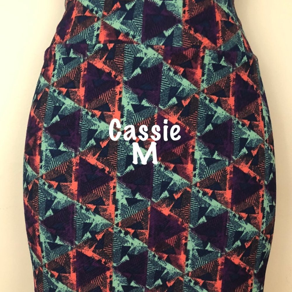 LuLaRoe Cassie NWT pencil skirt